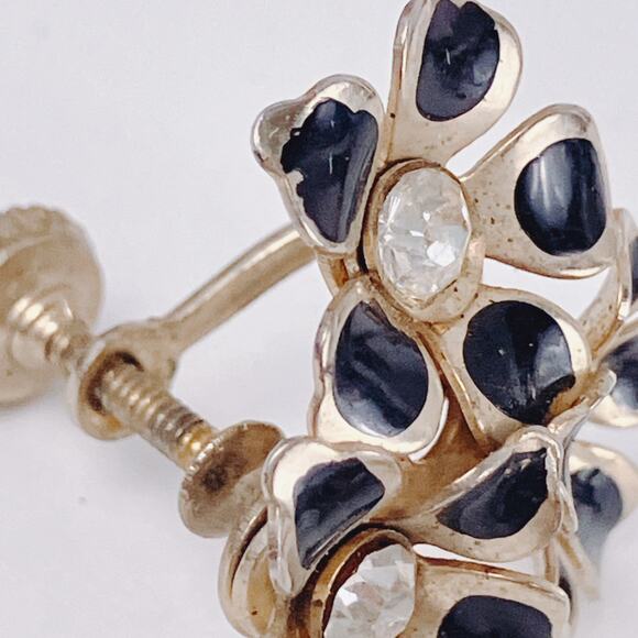 Vintage 1950s Black Enamel and Rhinestone Floral Cluster Screw Back Earrings - Picture 4 of 10